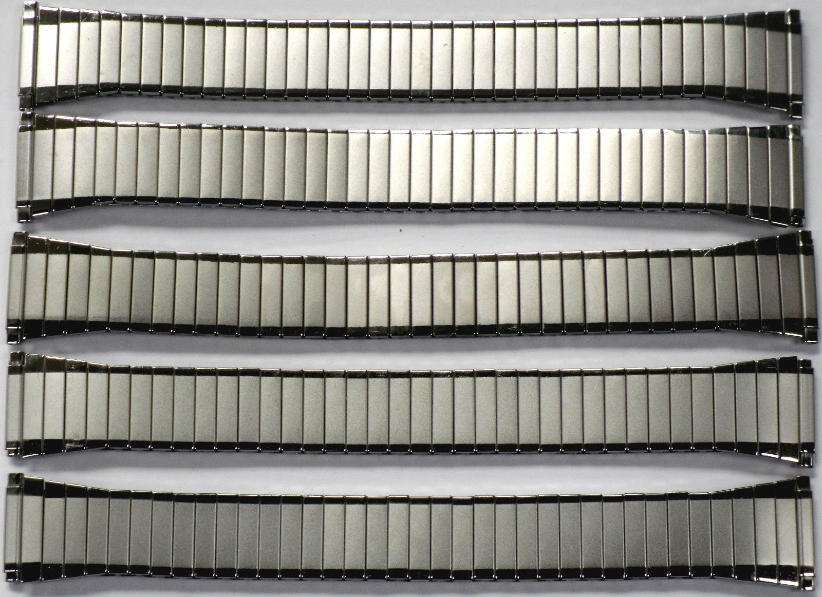 16 - 22 MM Silver Tone Stretch Watch Band Stainless Steel Lot of 5 Bands