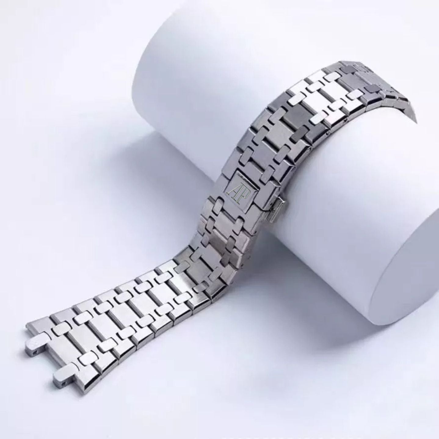 26mm Stainless Steel Watch Strap for Audemars Piguet Royal Oak – Compatible with 15400 & 15300 (39mm / 41mm Models) - Universal Jewelers & Watch Tools Inc.