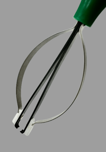 Bergeron Swiss Made Watch Hand Remover 30637 - 2 - Universal Jewelers & Watch Tools Inc.