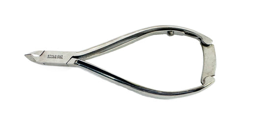 4.5" PROFESSIONAL STAINLESS STEEL CUTICLE NIPPER with Lock - Universal Jewelers & Watch Tools Inc.