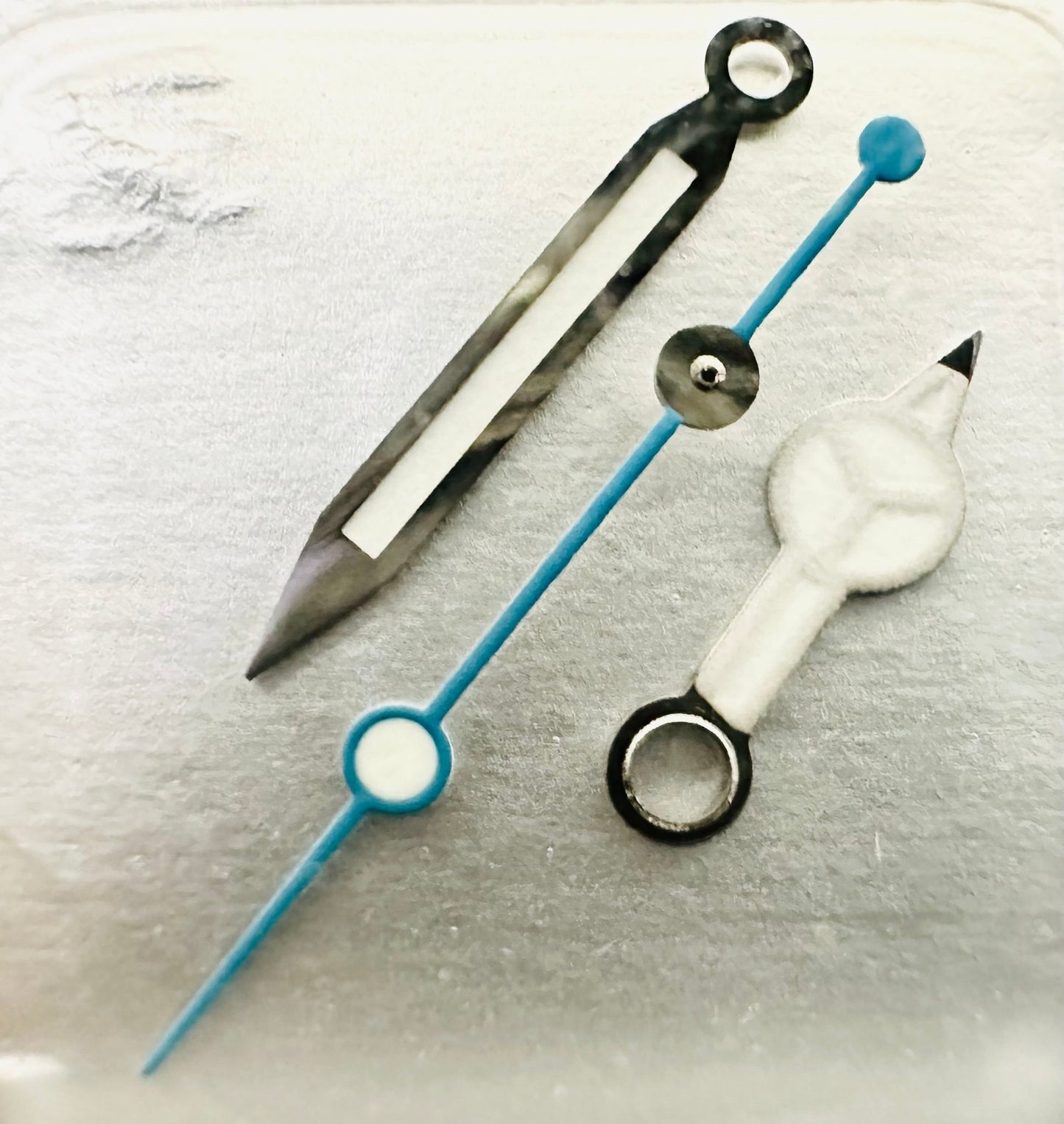 Watch Hands For Rolex Silver 116900 Fits to Caliber 3135 Size 8.0x12.0x12.5 - Universal Jewelers & Watch Tools Inc.