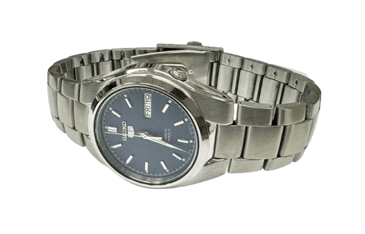 Seiko Men's SNK603K1 Automatic Watch, Stylish Blue Dial - Universal Jewelers & Watch Tools Inc.