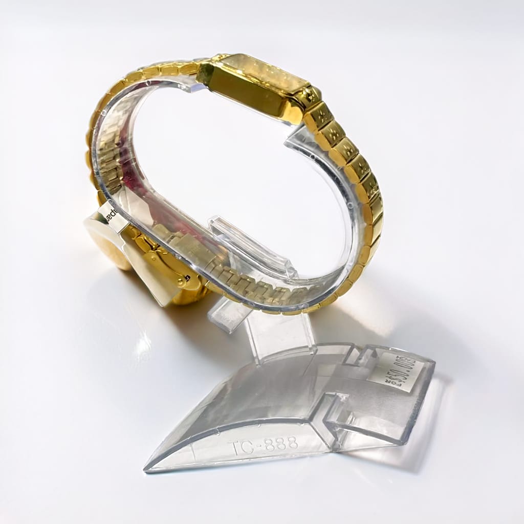 VINTAGE CITIZEN'S WOMENS WATCH GOLD FINISH ELEGANT QUARTZ WATCH - Universal Jewelers & Watch Tools Inc.