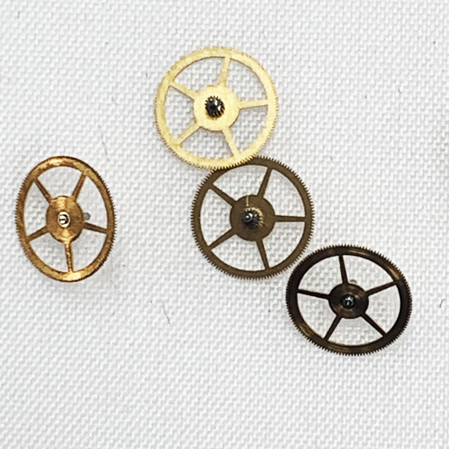 Rolex Watch Part Caliber Movement 3035 5013 Third Wheel, Genuine, Used - Universal Jewelers & Watch Tools Inc.