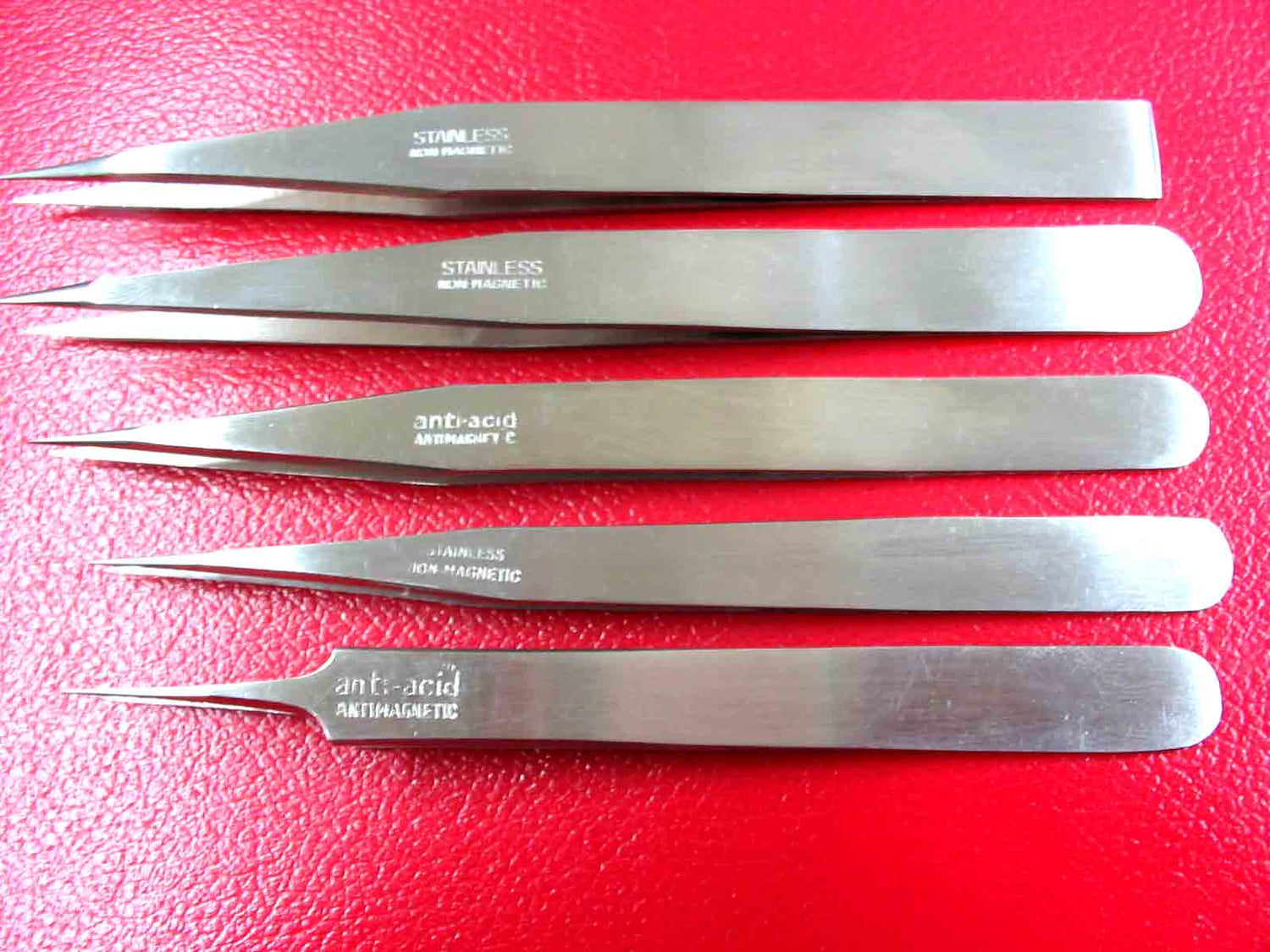 TWEEZER'S - Universal Jewelers & Watch Tools Inc.
