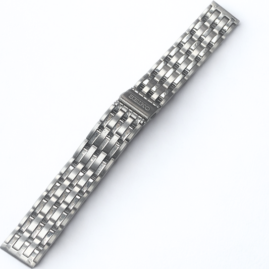 High-Quality Stainless Steel Watch Band  -18mm - Compatible with Seiko Watches