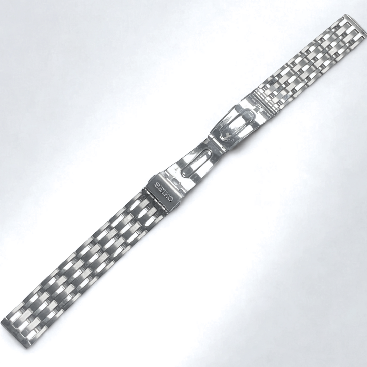 High-Quality Stainless Steel Watch Band  -18mm - Compatible with Seiko Watches