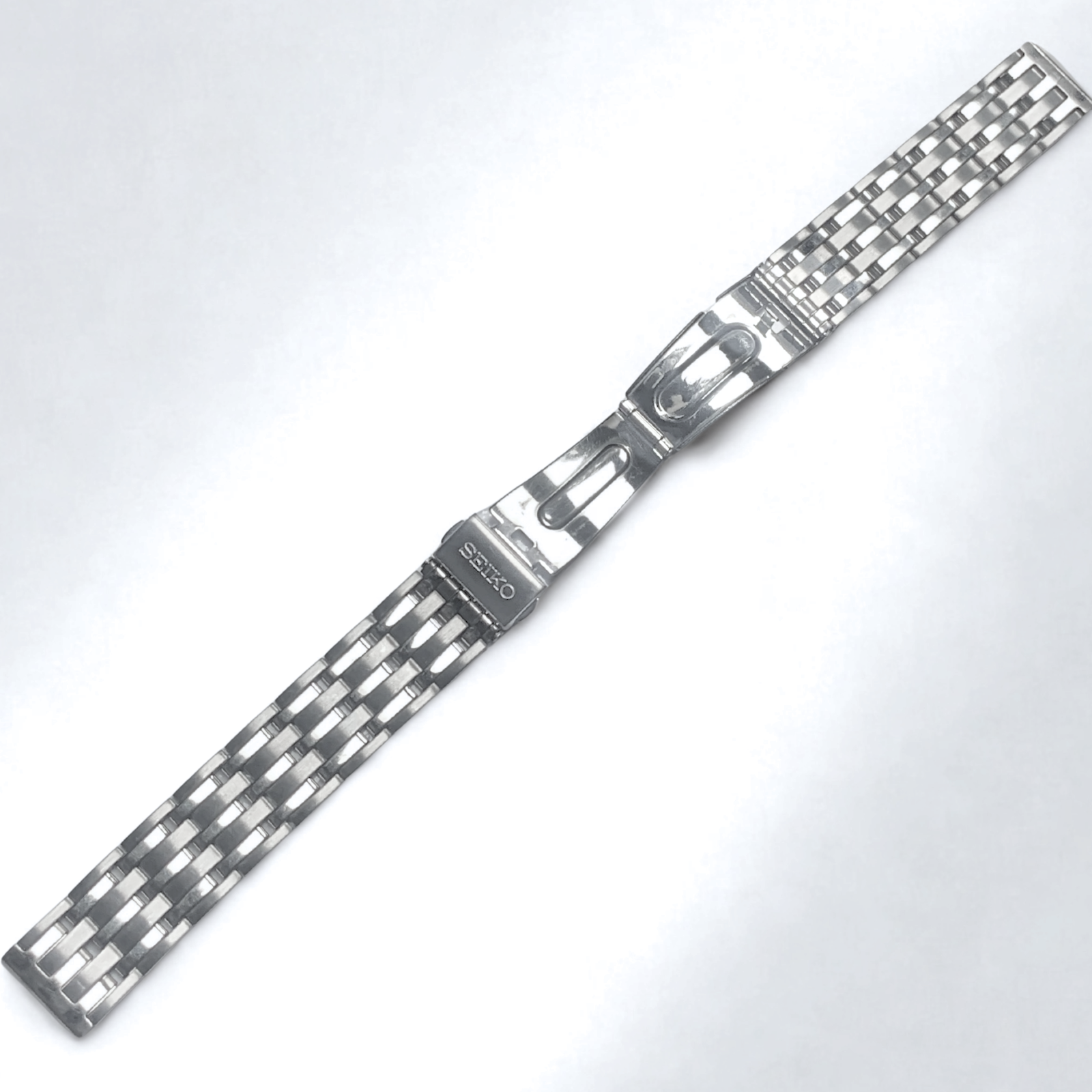 High-Quality Stainless Steel Watch Band  -18mm - Compatible with Seiko Watches