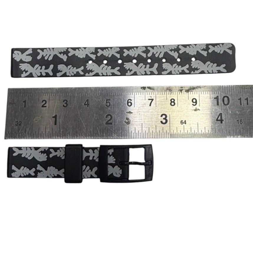 13MM RUBBER WATCH BAND BLACK COLOR DESIGN