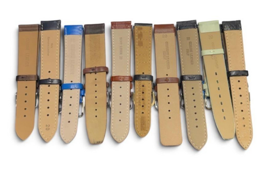 LOT OF 10 WATCH BANDS MIX SIZE STYLE AND COLORS 18/20mm