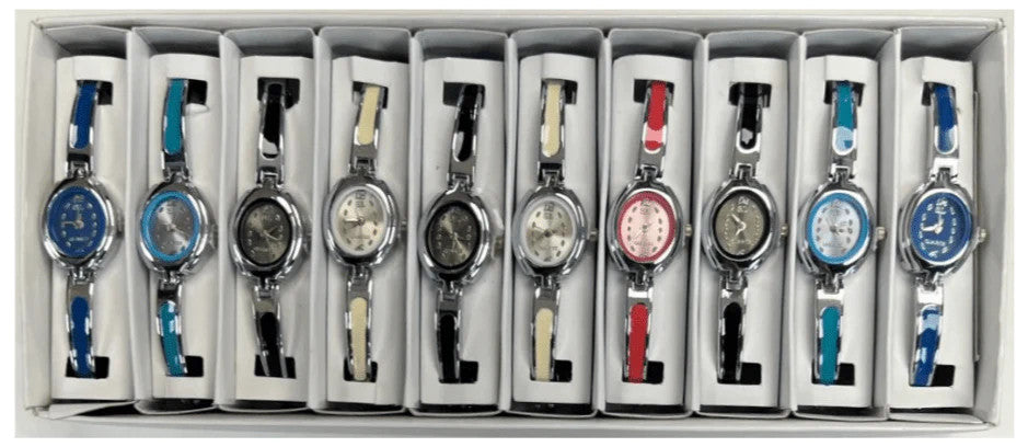 10pcs Set Women's Fashion Steel Band B1 Quartz Multi-Color Watch Bracelet