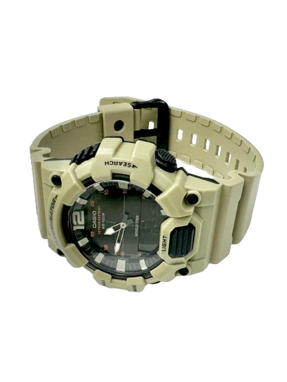 Sporty and Utilitarian Design Resin Men's Watch Casio HDC-700