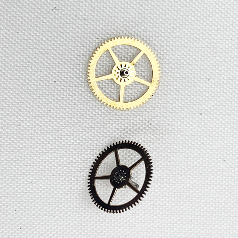 Load image into Gallery viewer, Rolex Watch Part Caliber Movement 1530 7829 Center Wheel, Genuine, Used
